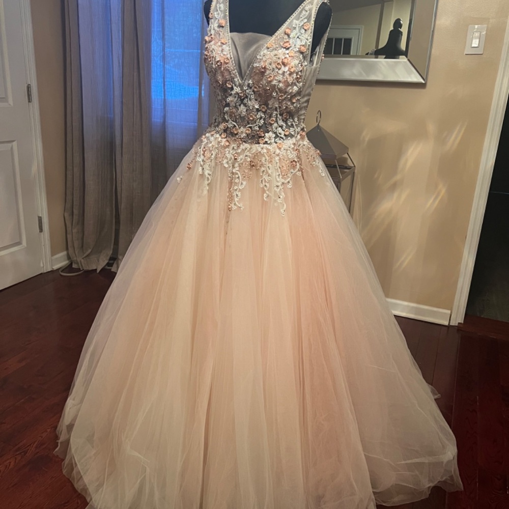 Sweet Sixteen/Prom dress - Picture 7 of 7